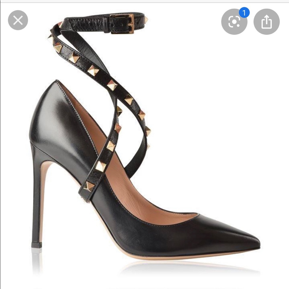 Valentino Ankle strap pumps sz 40